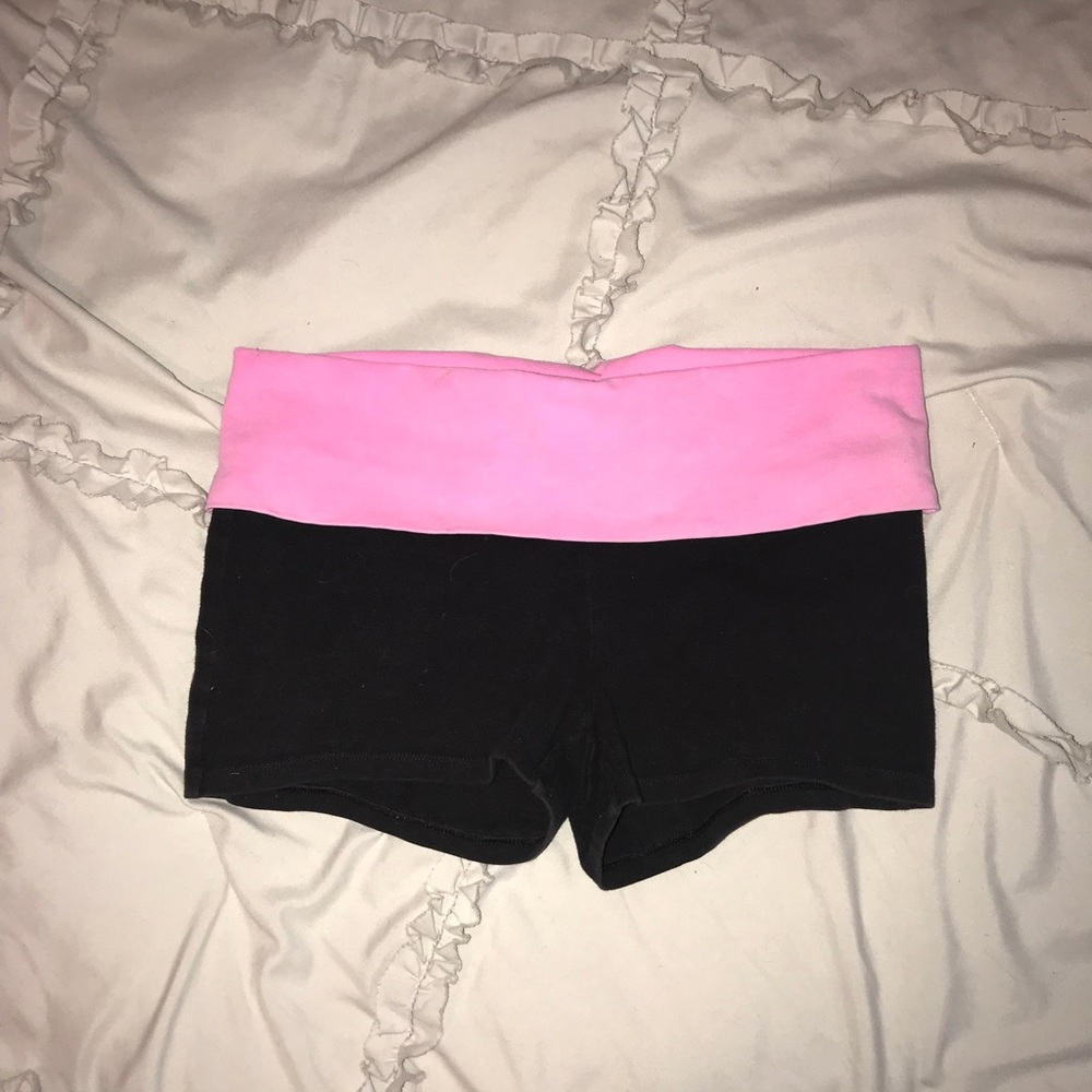 Victoria’s Secret Pink Yoga Shorts Size M